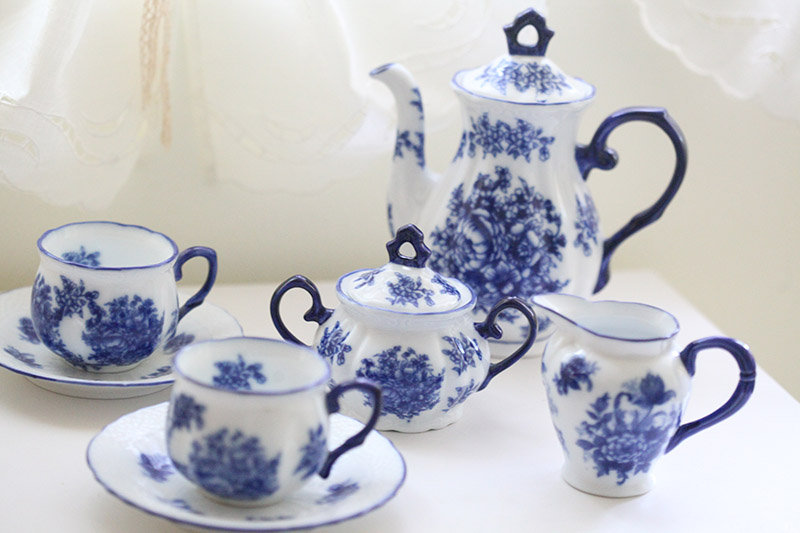Korean Tea Set - Blue and white style ceramic underglaze